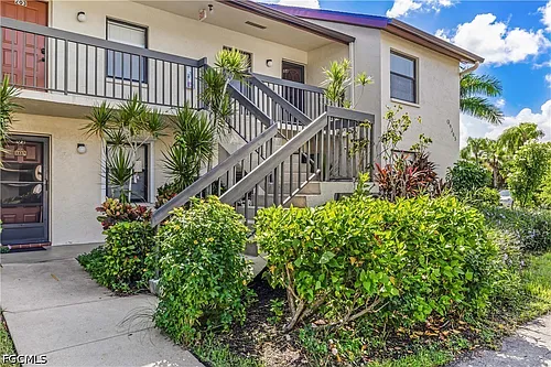 9305 Lake Park Dr #204 Photo 1