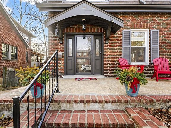3rd image of 7440 Teasdale Ave