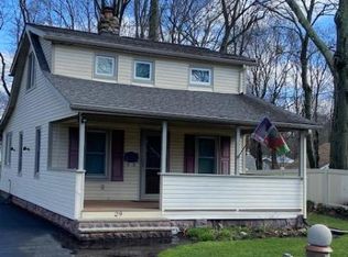 29 Church St, Budd Lake, NJ 07828