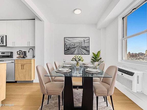2nd image of 2300 5th Ave APT 14S