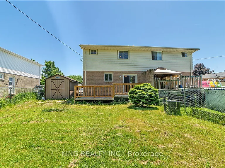 37 Vanier Pl — Photo 25