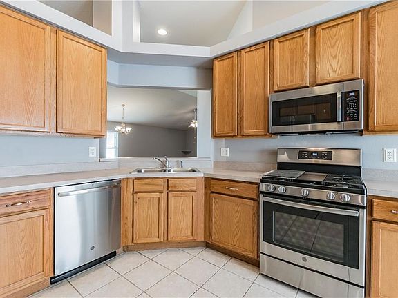5th image of 7608 Wiltshire Park Pl