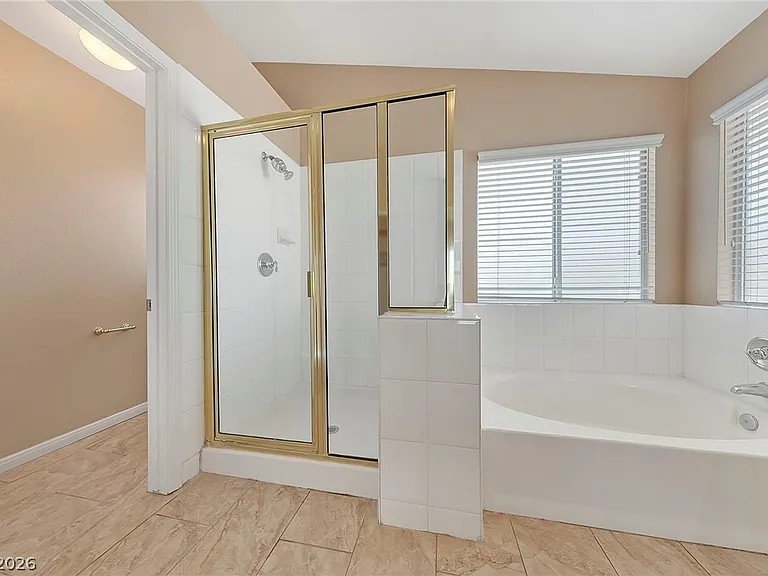 9387 Chateau Street Jean Dr — Photo 34
