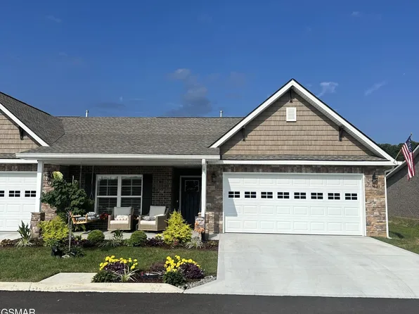 540 Henderson Rd #135, Pigeon Forge, TN 37863