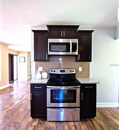4th image of 5944 33rd Ave N