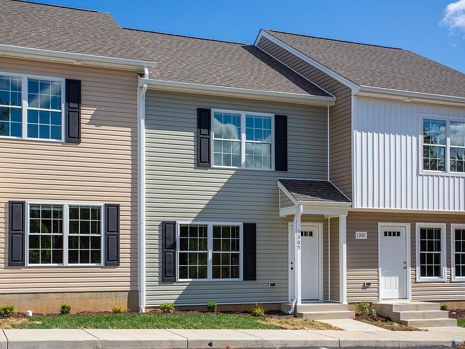 1st image of 1305 Owen Ln