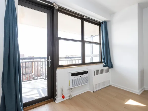 500 Central Avenue image 7 of 50