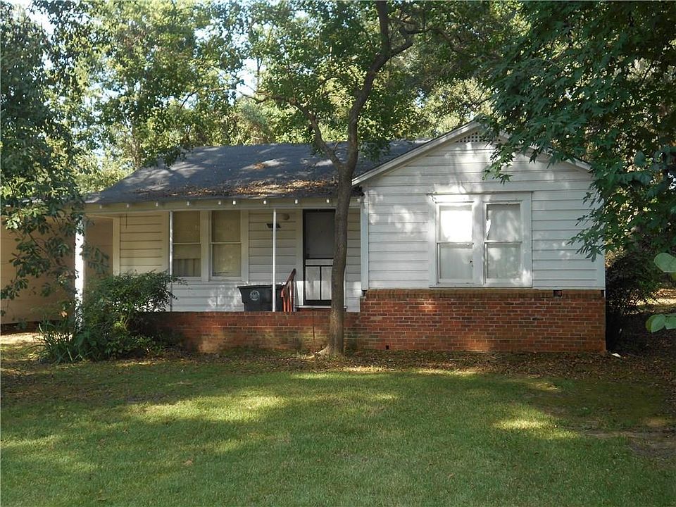 1st image of 1556 Grace Ave