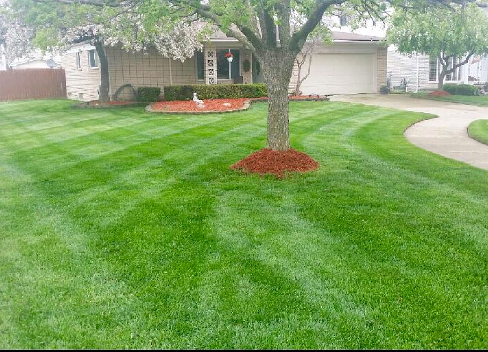 1st image of 43198 Carlisle Ct