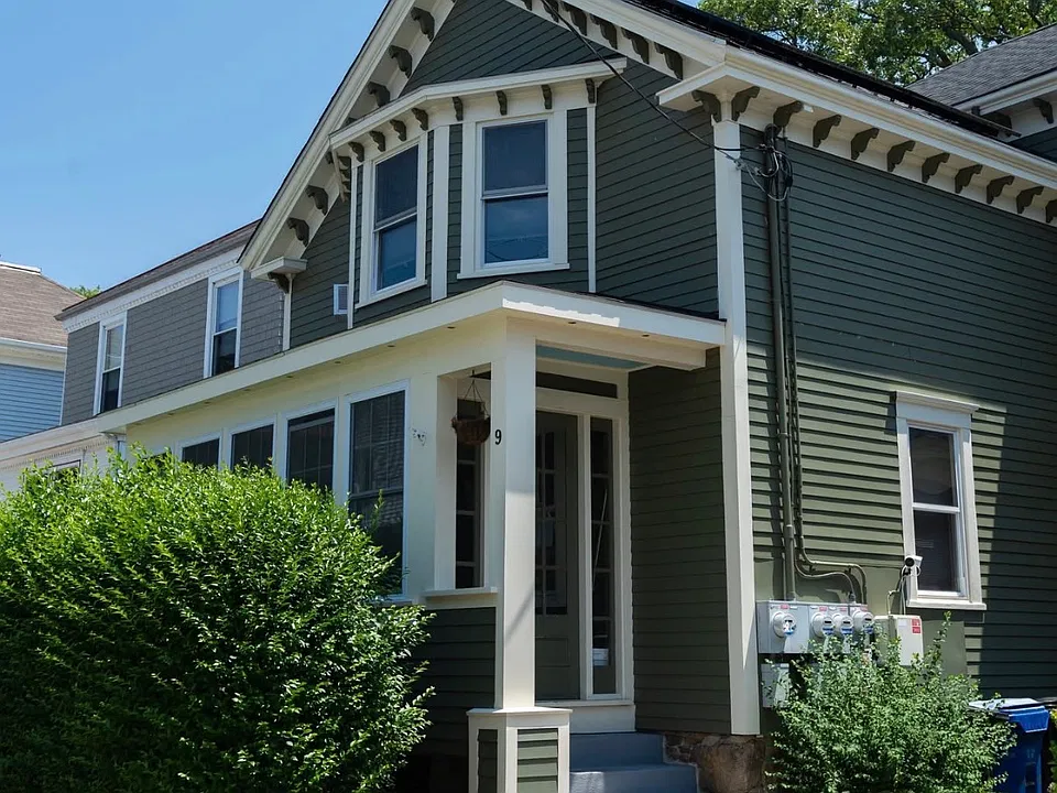 9 Tyler St #1