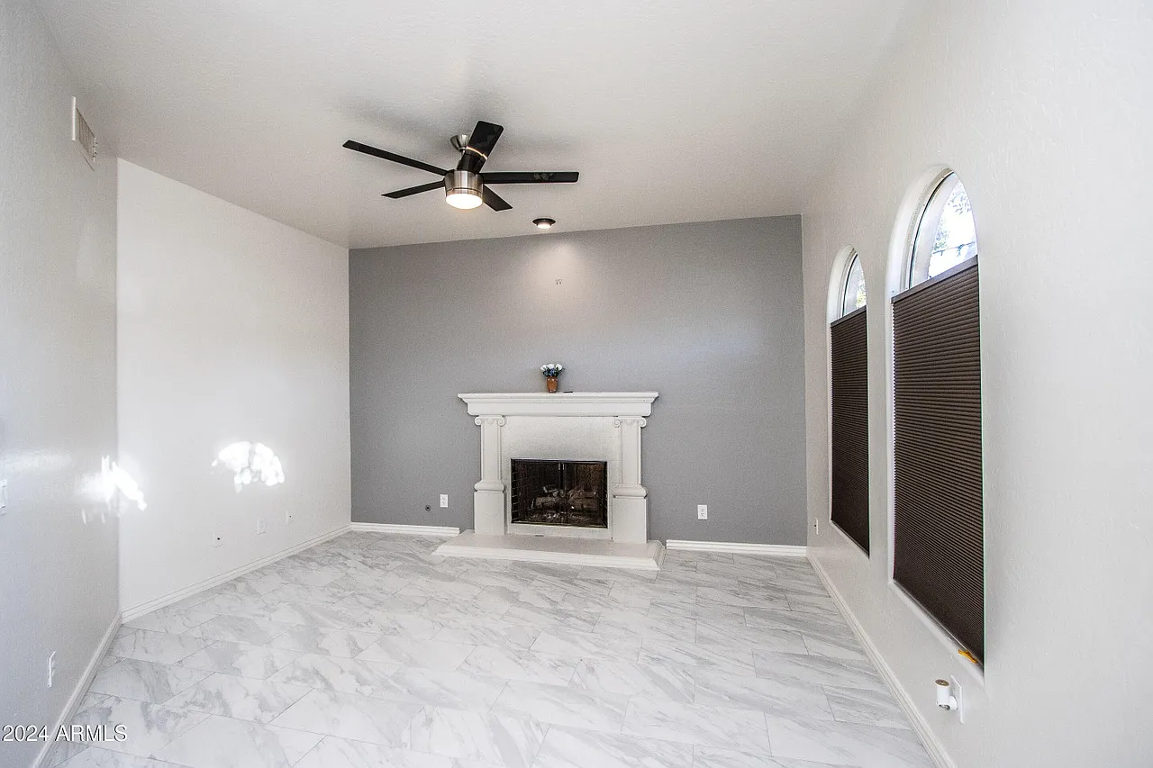 2 bed, 1408 sqft, $2,200 — Photo 1