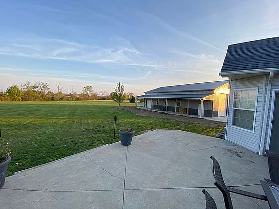 3rd image of 20916 W Blausey Ln