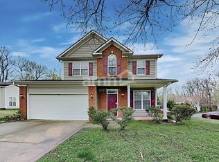 6110 Goldenfield Dr, Charlotte, NC 28269