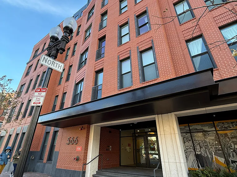 566 Columbus Ave #407 — Photo 20