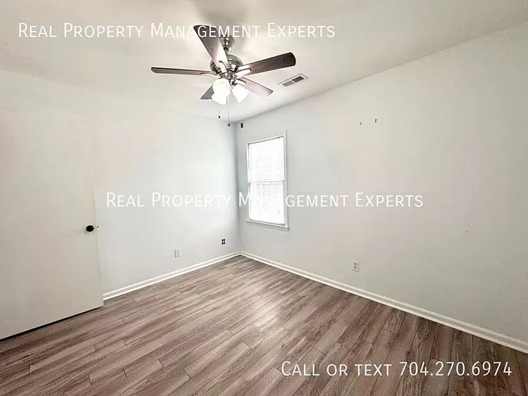 1415 Jodhpur Ct — Photo 16