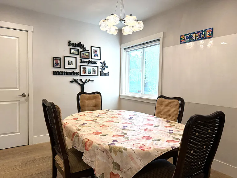 1390 Kintyre Way — Photo 7