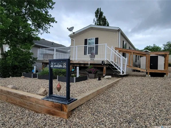 53 Jackson STREET, Katepwa Beach, SK S0G 2Y0