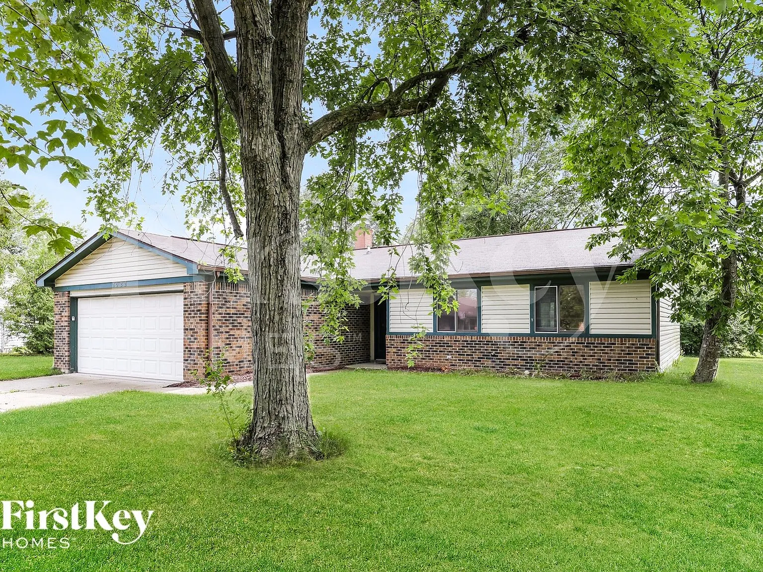 3 bed, 2.0 bath, 1358 sqft, $1,595 — Photo 2