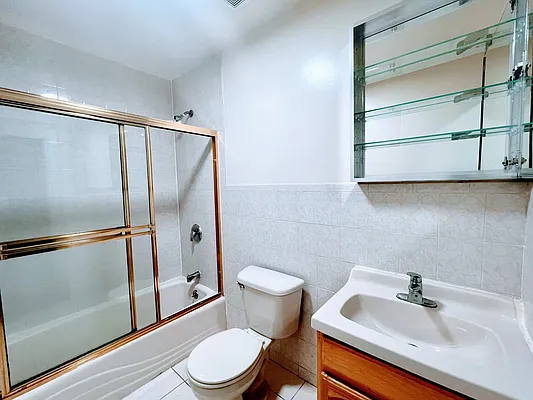 Rented by MANIFEST YOUR REALTY LLC | media 6
