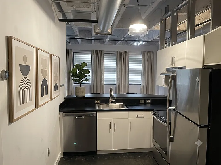 878 Peachtree St NE #707 — Photo 4