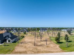 2711 Village Rd, Granbury, TX 76049