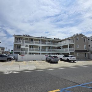 402 E 25th Ave #304, North Wildwood, NJ, 08260
