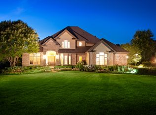 3904 Prairie Dr, Spring Grove, IL 60081