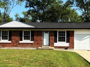 127 Locust St, Charlestown, IN 47111