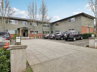 2301 SE Caruthers St APT 10, Portland, OR 97214