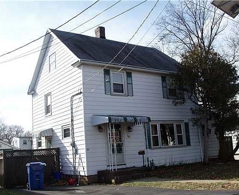 2nd image of 16 Brookfield Ave