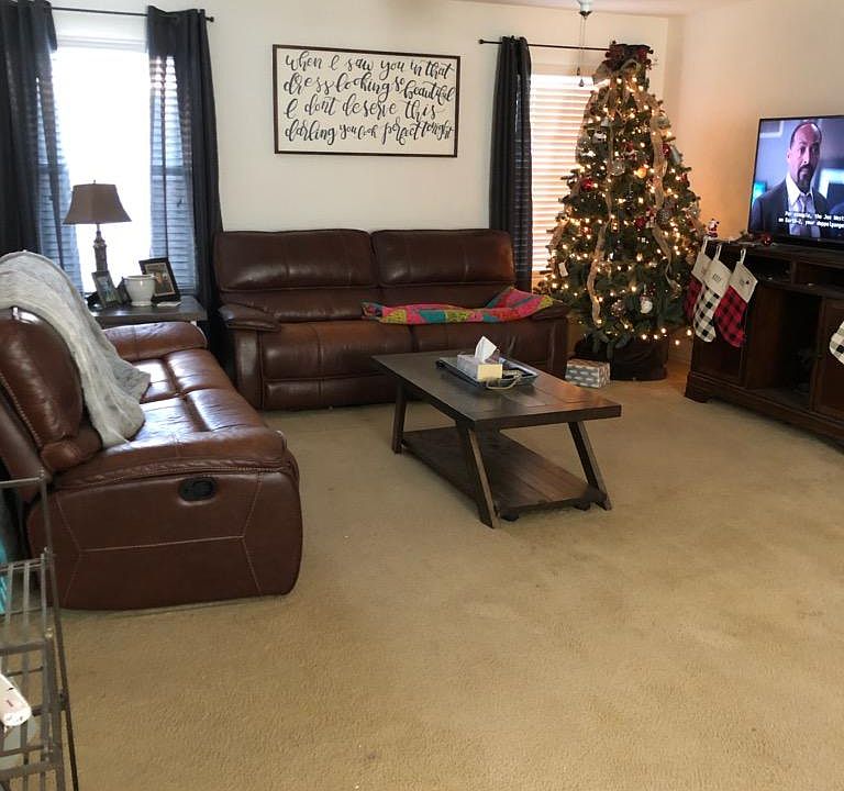 1st image of 9011 Oakwood Park