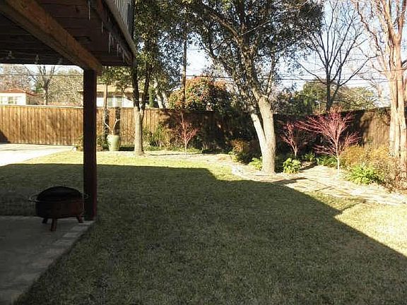 3rd image of 7123 Lakeshore Dr