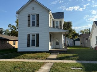 22 Maple St, Shelbyville, IN 46176