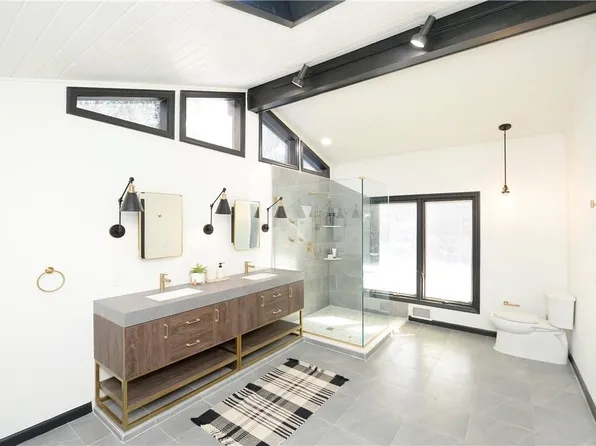 7 Druid Court, Suffern, NY 10901