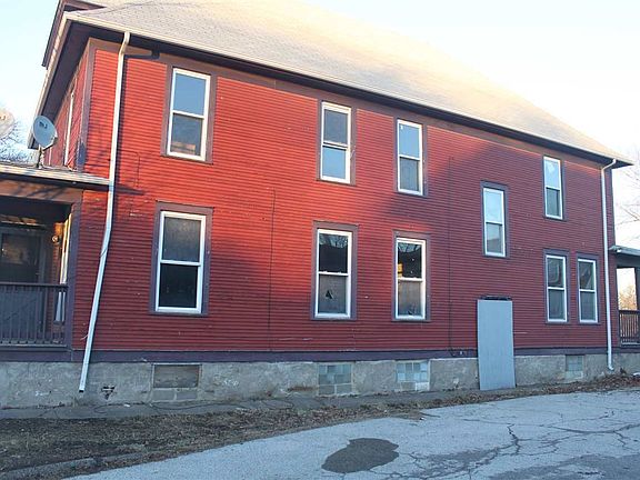 4th image of 1211 College Ave