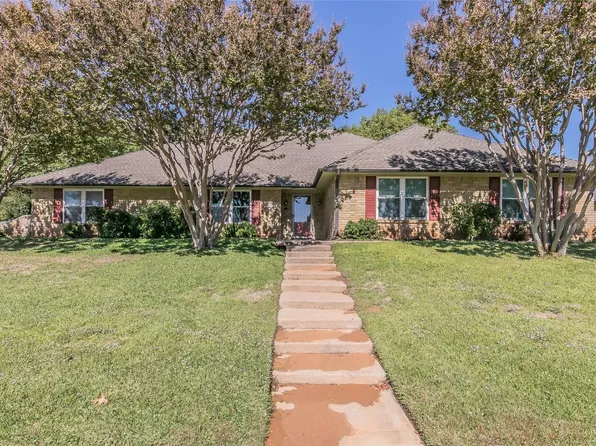 1109 Clear View Dr, Bedford, TX 76021