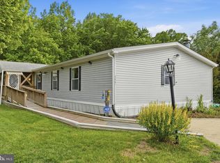 415 Dutch Dr, Lothian, MD 20711