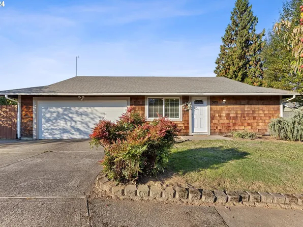 3825 SE 6th St, Gresham, OR 97080