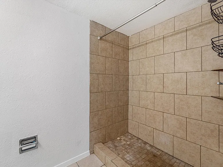 15919 Golf Club Dr #112 — Photo 11