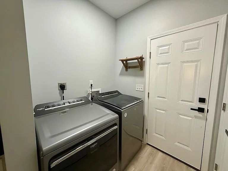 219 Overcup Dr — Photo 14