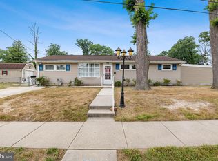 101 Buckingham Dr, Glen Burnie, MD