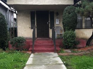 1325 W 73rd St, Los Angeles, CA 90044