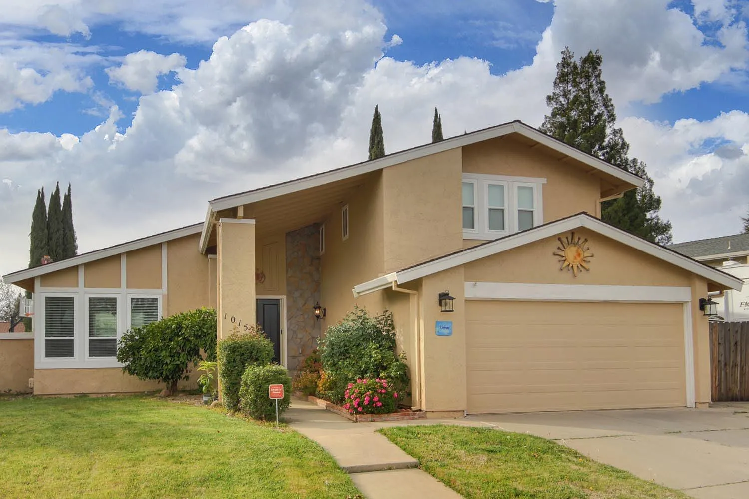 10152 Carmel Valley Way photo 1