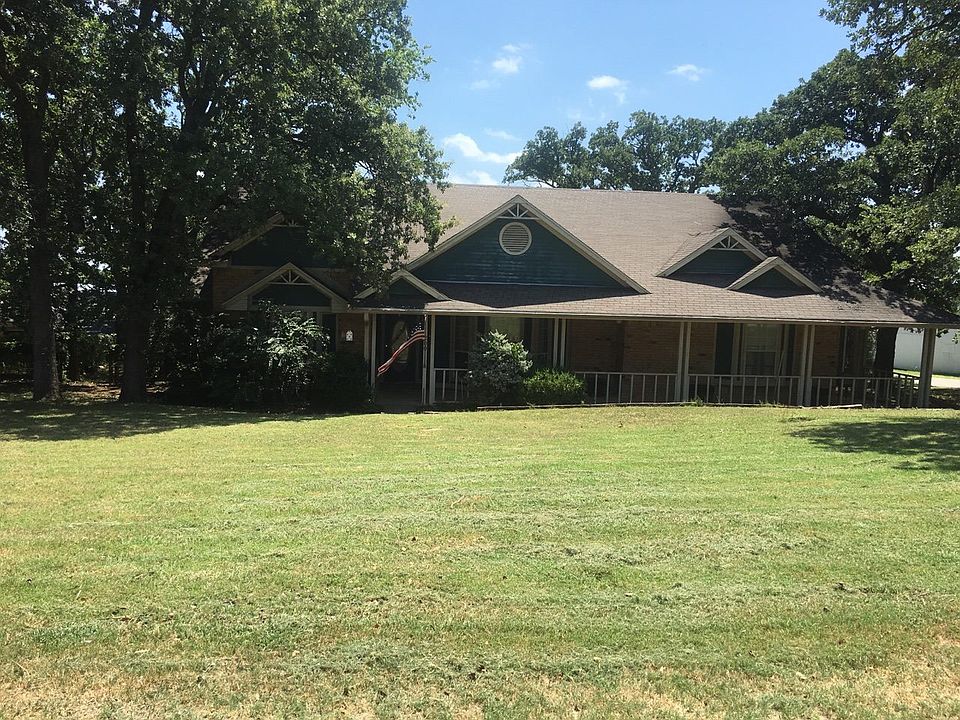 front view from Julian St
