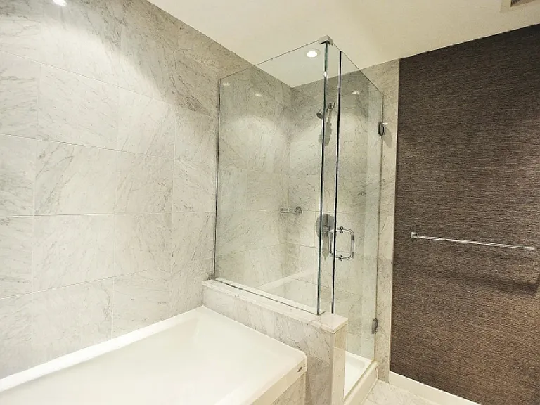 833 Seymour St #3806 — Photo 6
