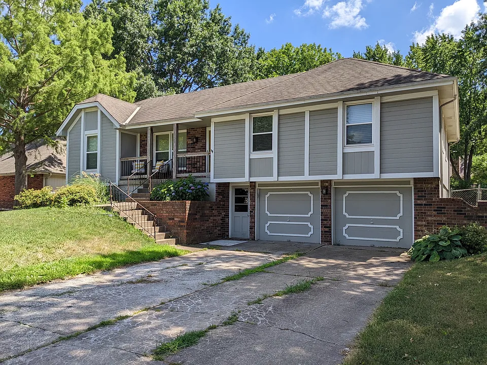 1021 SE 3rd Ter