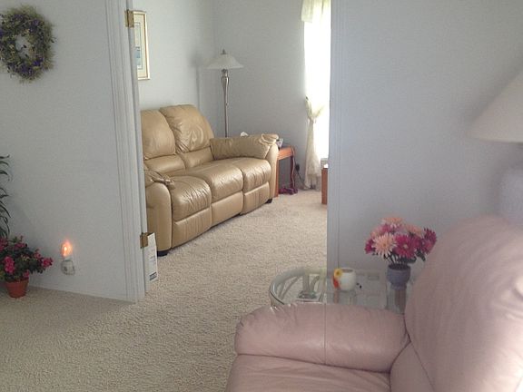 2nd image of 837 Woodcreek Blvd