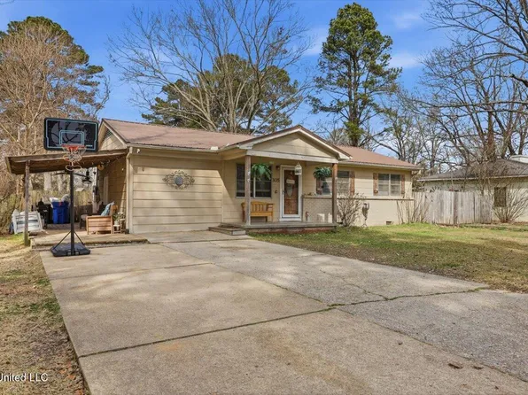 305 Lionel Rd, Pearl, MS 39208