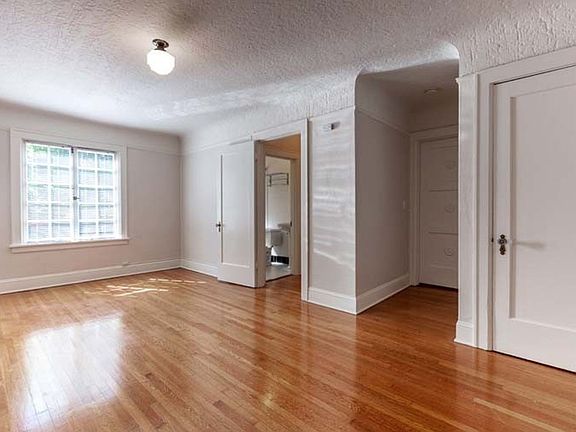 2nd image of 708 NW 20th Ave APT 107