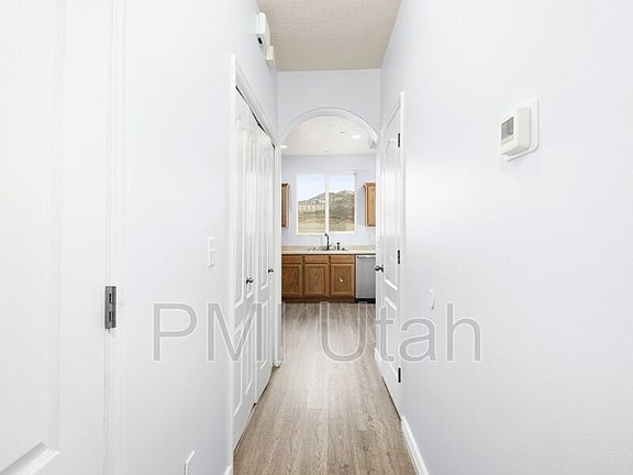 5th image of 1688 W 3180 N #G1